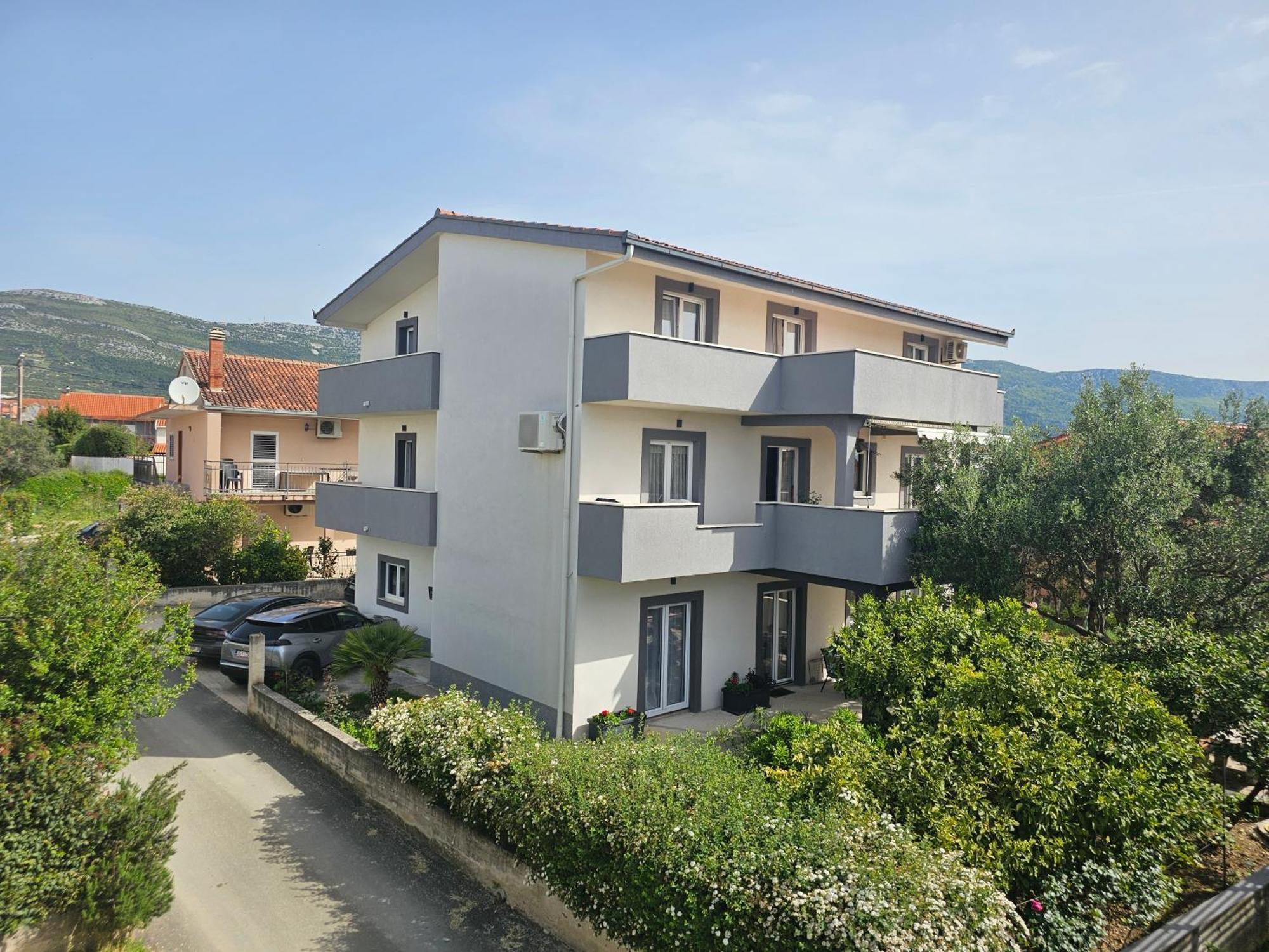 Apartmani Dianna Kaštela Exterior foto